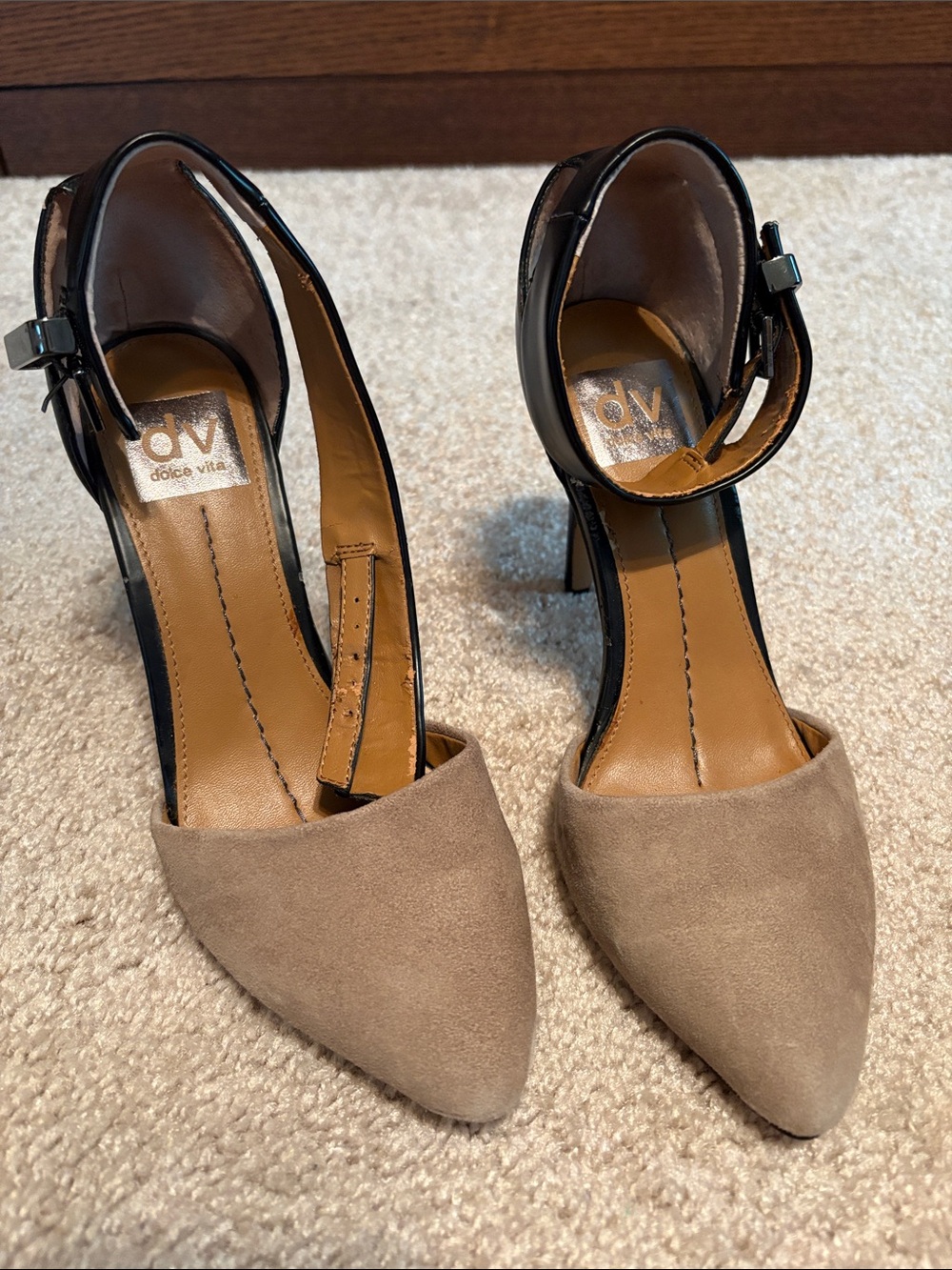 DV by Dolce Vita Odetta stiletto pumps